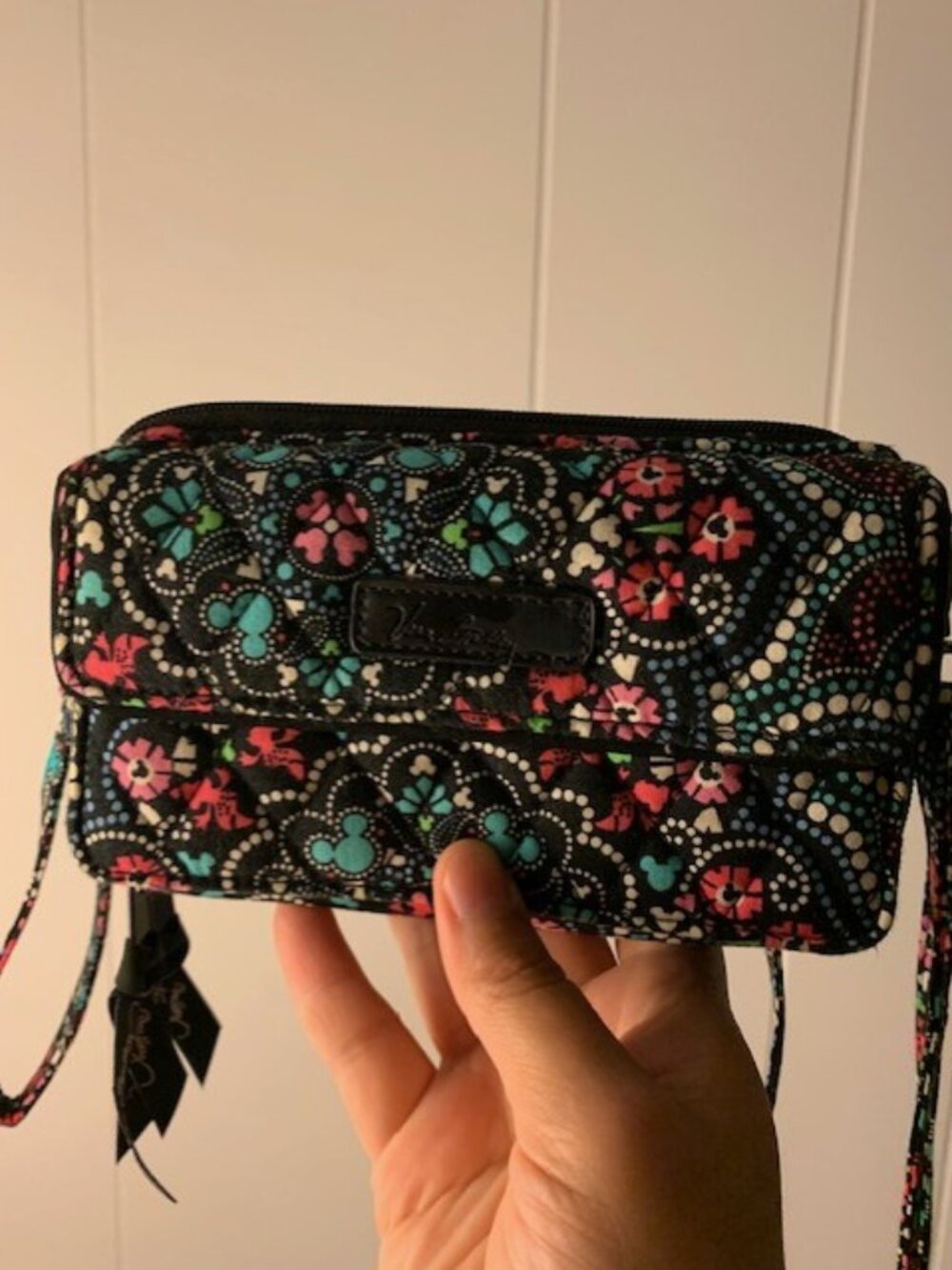 NWT ✨Vera Bradley x Disney Parks Mickey Medallion All in One Crossbody Bag Purse